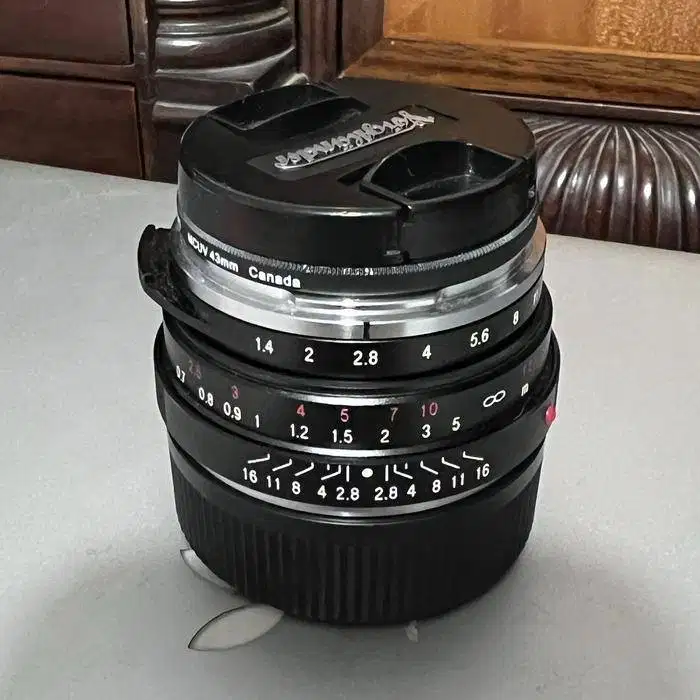 Lensa Voigtländer Nokton Classic 35mm F1.4 MC