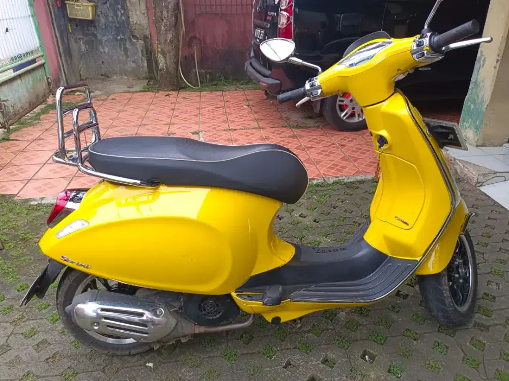 Vespa ABS Sprint