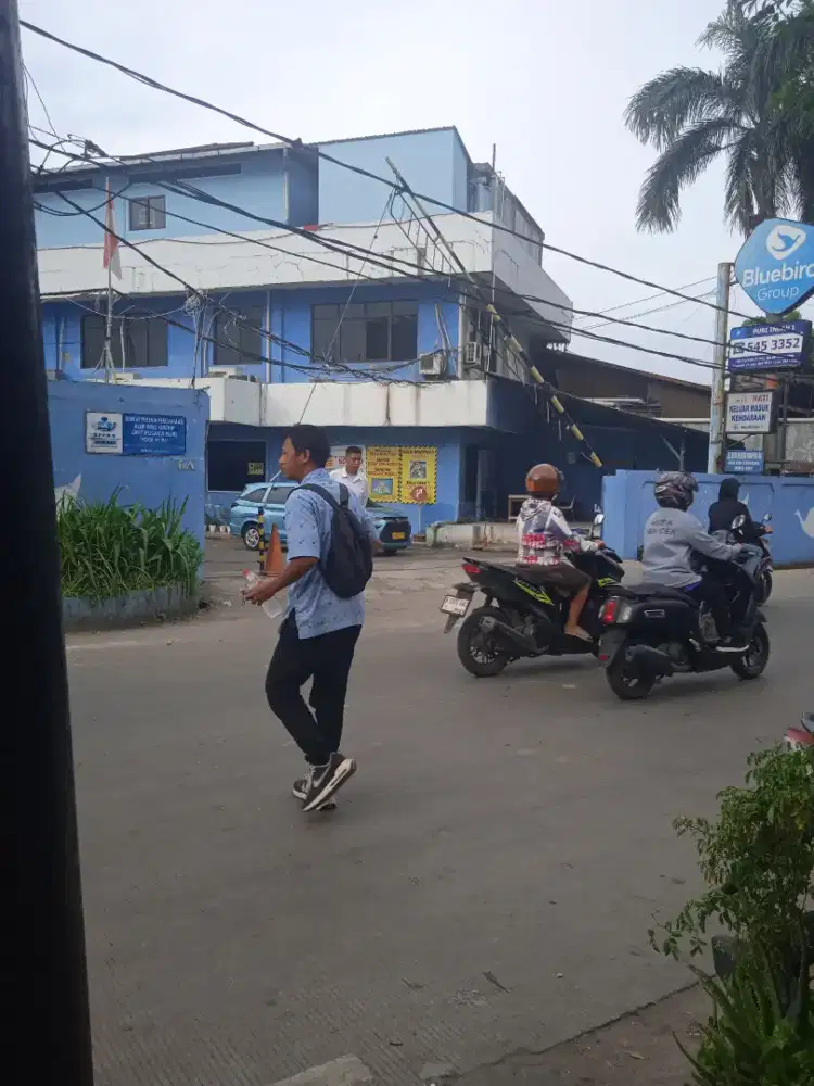 Dibutuhkan driver taksi bandara