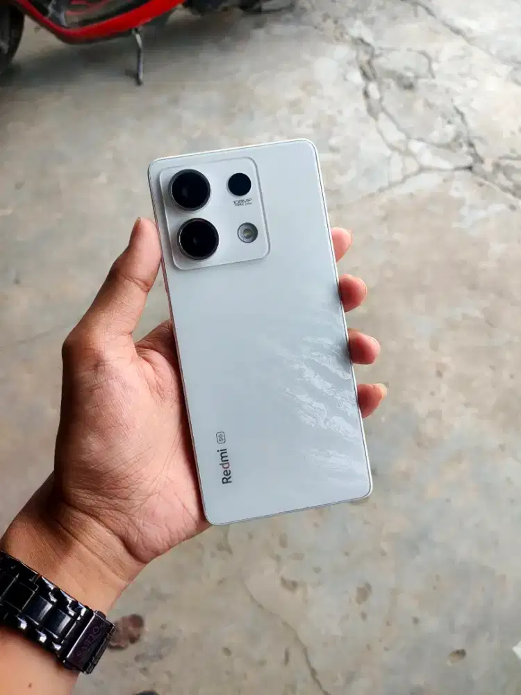 Redmi Note 13 5G (8+8/256GB)