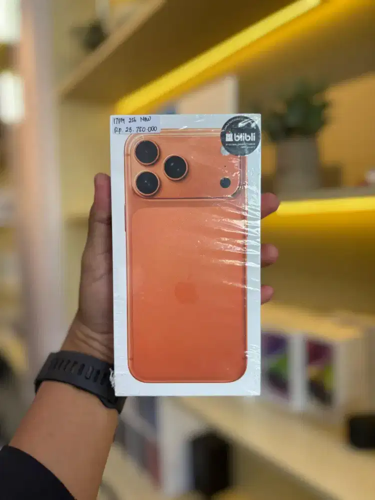 Iphone 17 ProMax New 256Gb Cosmic Orange Sultan Adam Banjarmasin