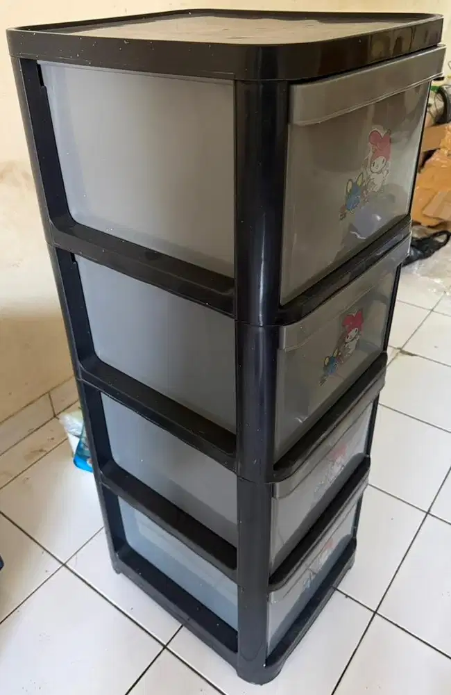 Lemari Laci Plastik Bekas 2 unit