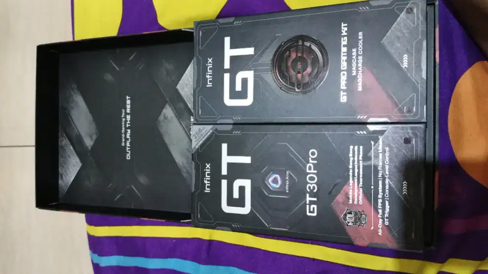 Infinix GT 30 Pro 8+8/256 Gift Box