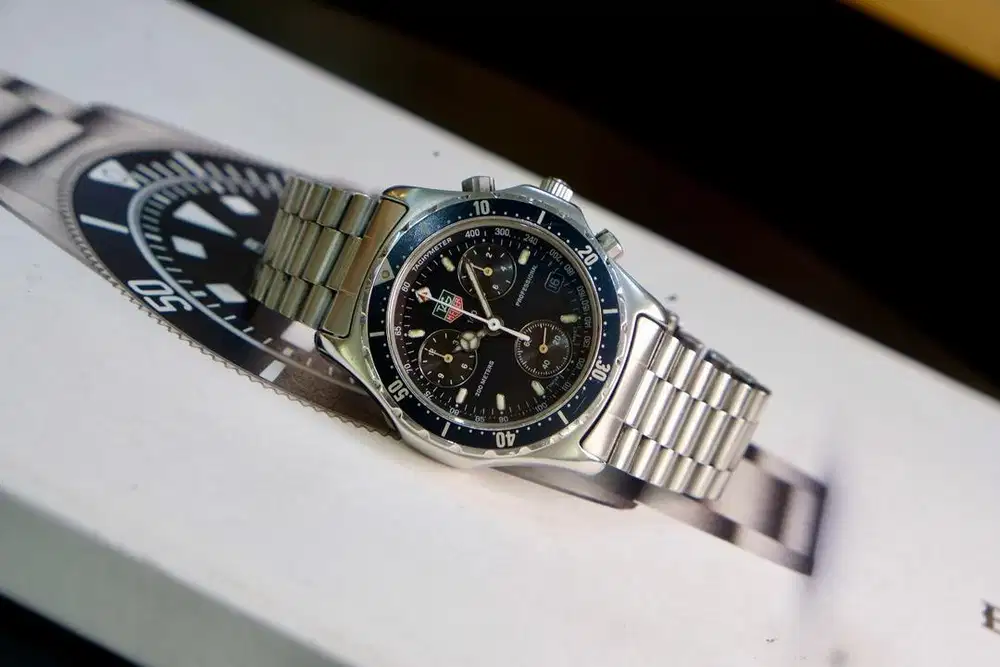 Tag Heuer 2000 Chronograph
