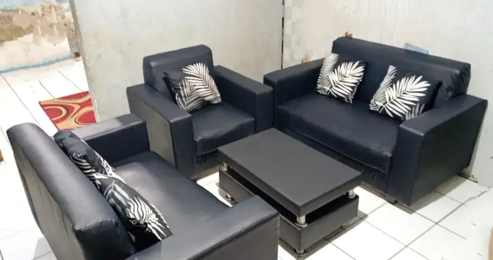 Sofa Satu Set Plus Meja