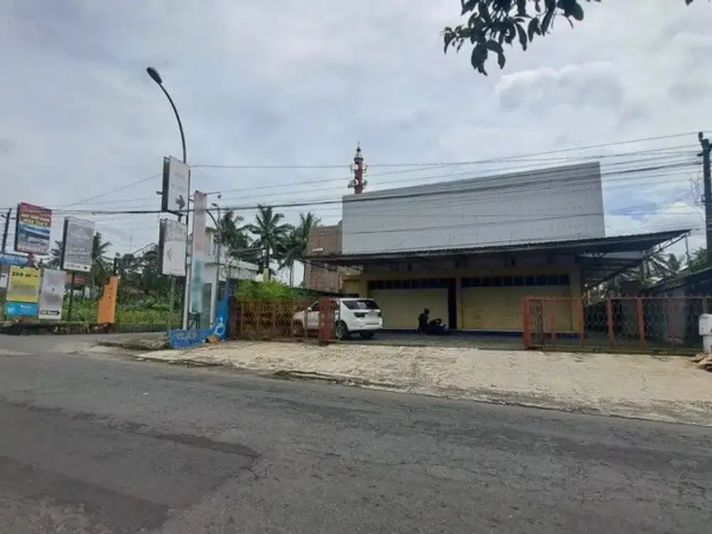 Disewakan Ruang Usaha Strategis di Jl. Kaliurang KM 16 Area Bisnis Berkembang, Pakembinangun, Pakem, Sleman