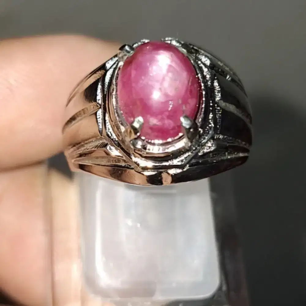 Batu ruby natural