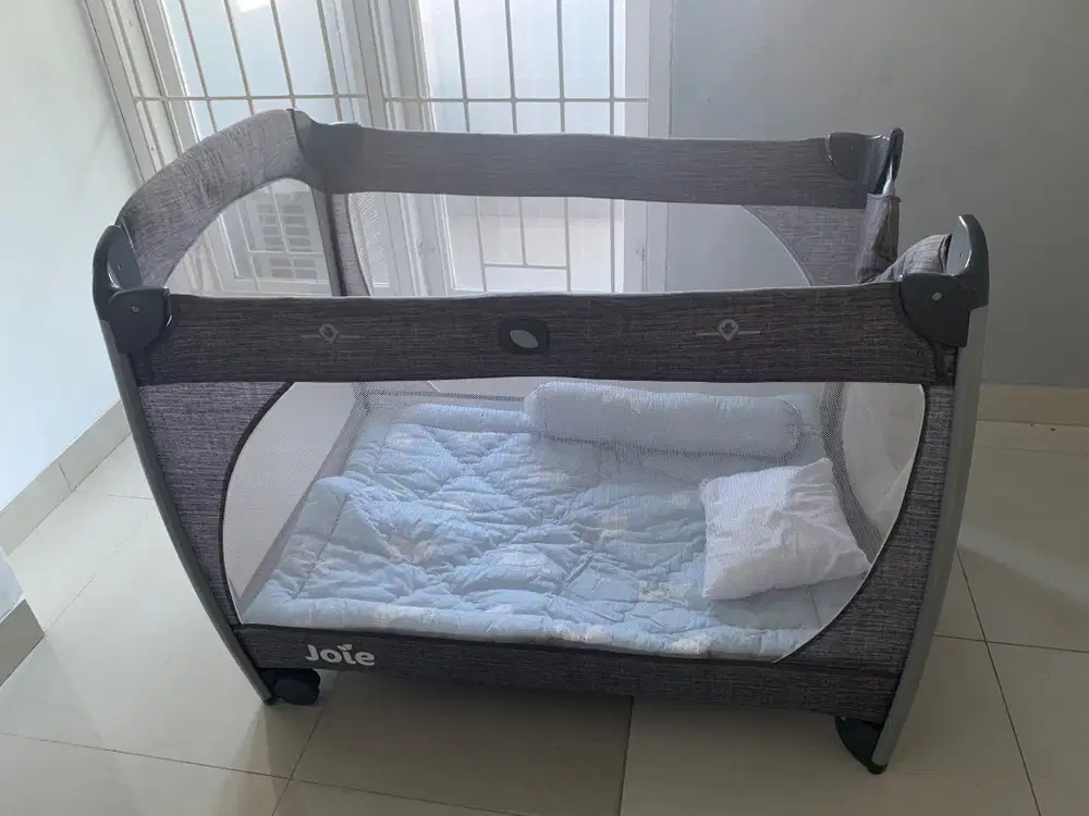 PRELOVED Baby Box - JOIE MEET