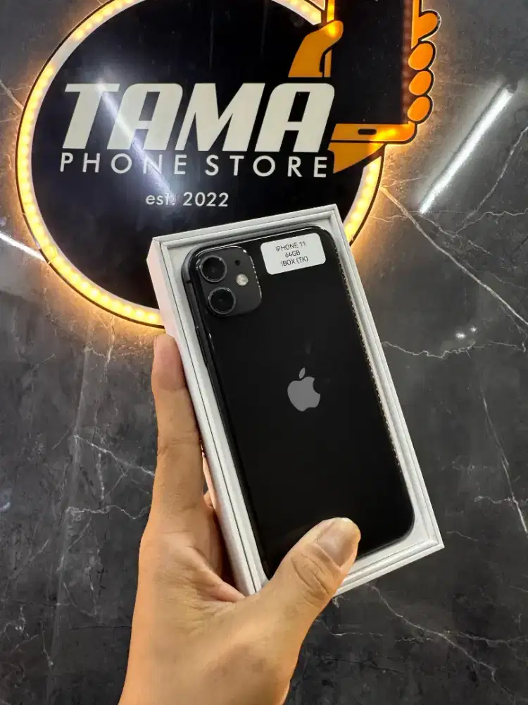 iPhone 11 64gb black second iBox full original like new