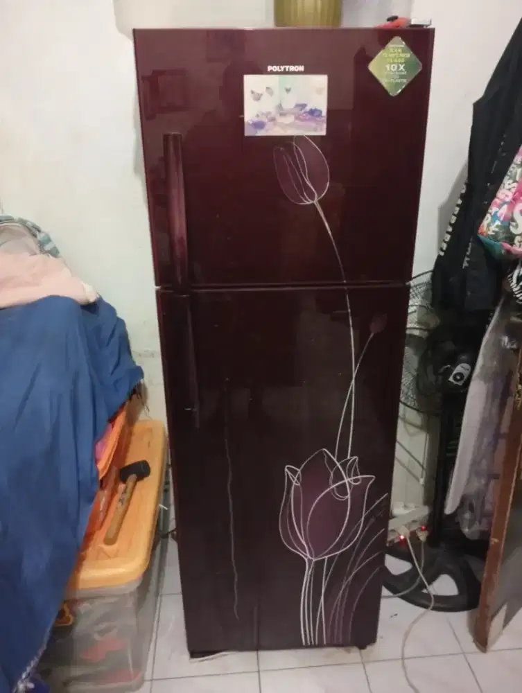 Kulkas polytron 2 pintu