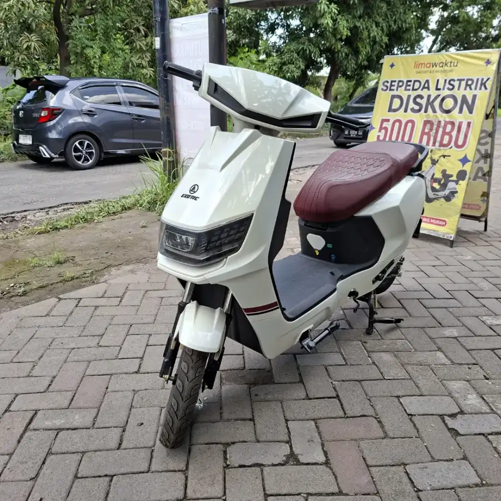 SEPEDA LISTRIK VARILUX SR HARGA FLASHALE