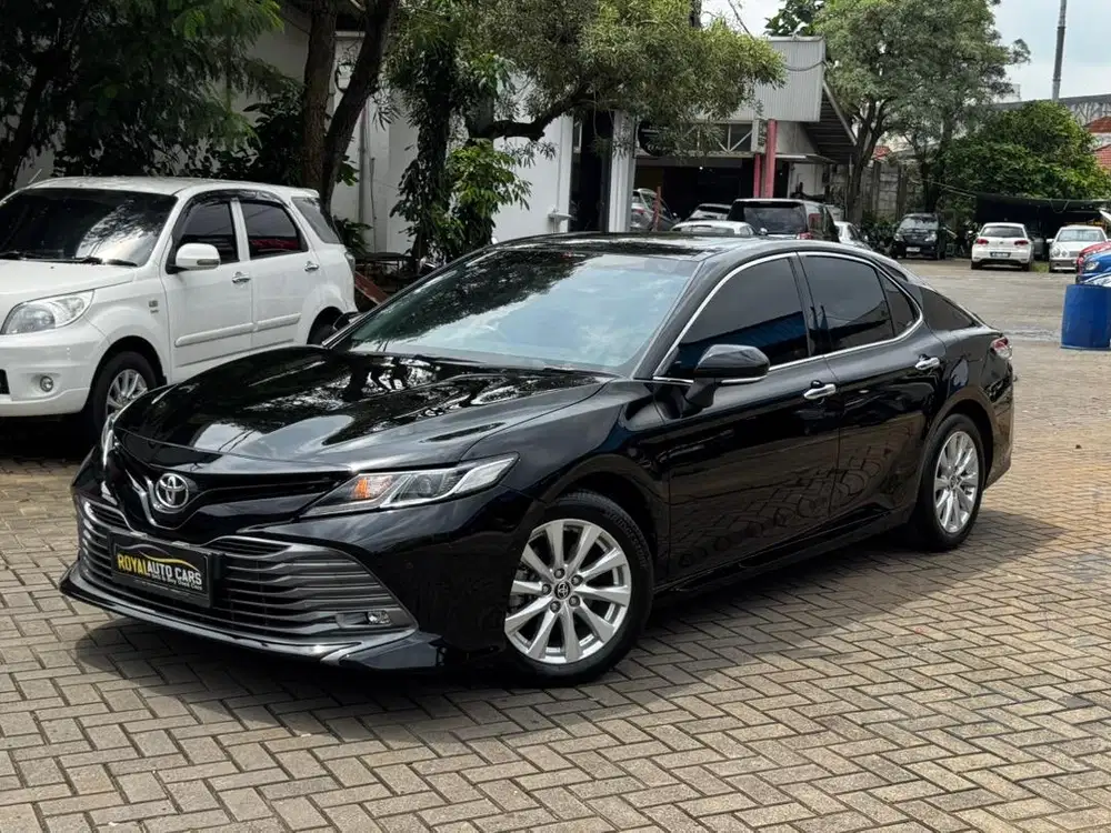 BEST CONDITION!! Toyota Camry 2.5 V A/T 2021