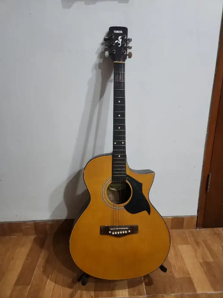 JUAL GITAR KAYU