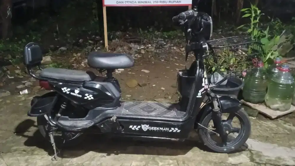 Sepeda listrik batre normal