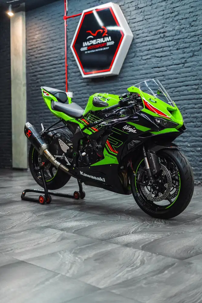 ZX636 2024 Green KRT