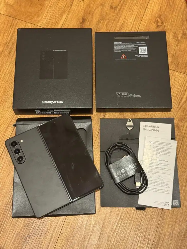 Samsung Z Fold 5 5G 512GB SEIN Fullset Siap Pakai Engsel Aman Jaya