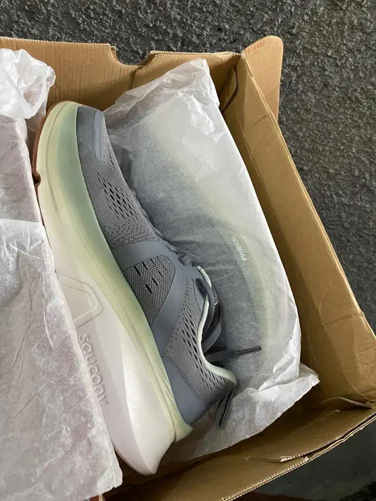 For sale sepatu Saucony Guide 18 (BNIB)