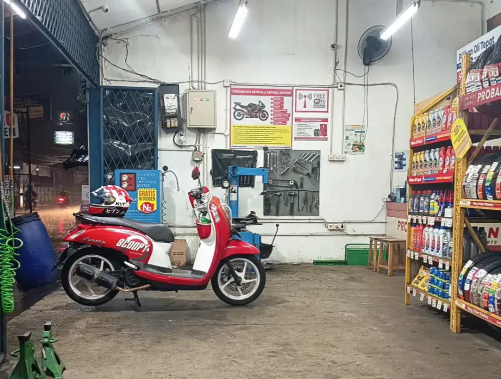 Scoopy 2016 | Lengkap | Depok