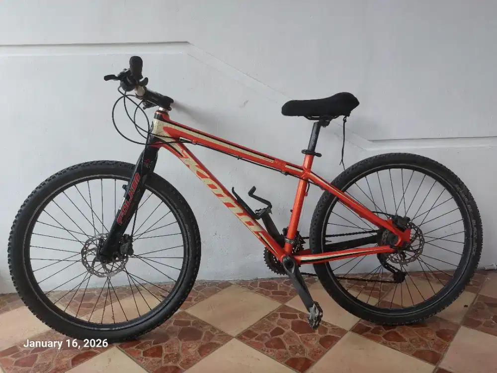 Sepeda Gunung KONA