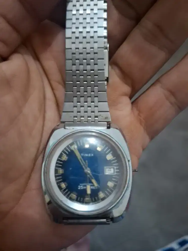 jam tangan Timex vintage