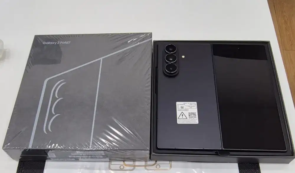 SAMSUNG ZFOLD 7 256GB GARANSI RESMI