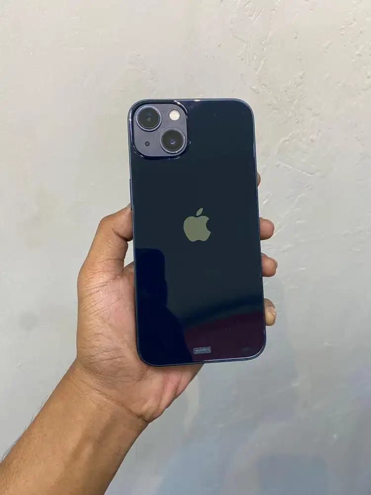 iPhone 13 128GB iBox