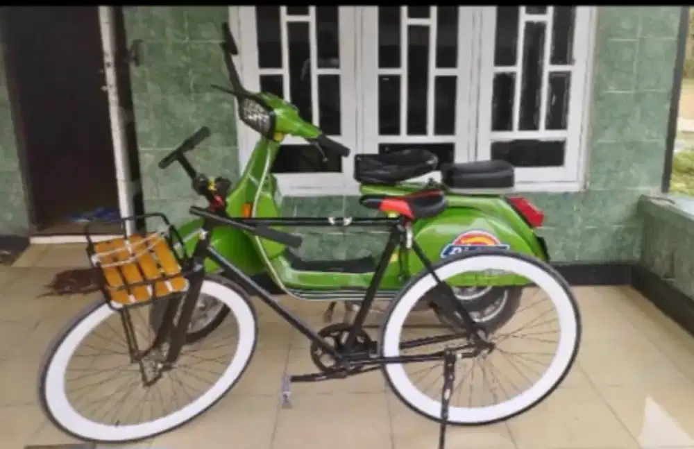 Sepeda fixxy dengan desain minimalis