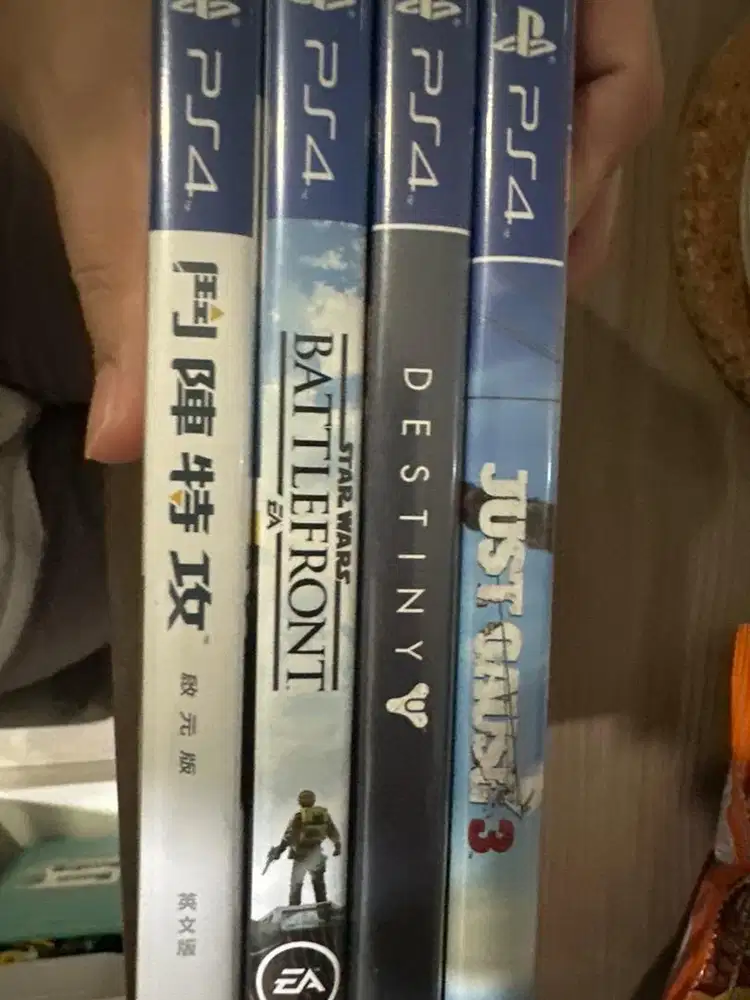 Games Ori PS 4 Bekas