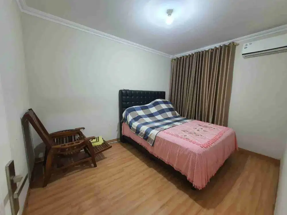 Dijual cepat Rumah pelepah Elok 2 Lantai!