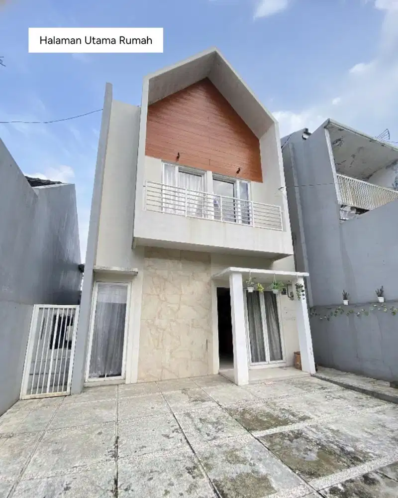 DIJUAL RUMAH 2 LANTAI – PUSAT KOTA MALANG