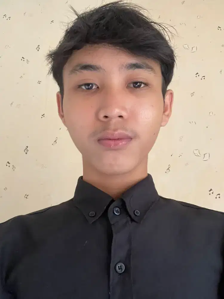 cari kerjaan semoga dapet