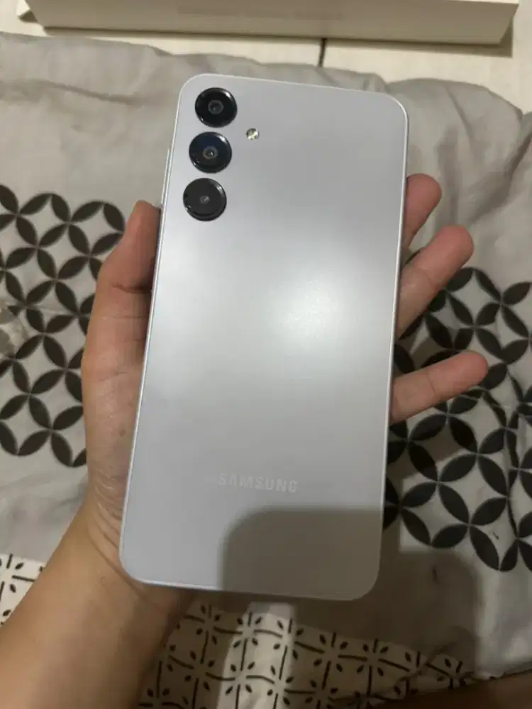 SAMSUNG GALAXY A16 256