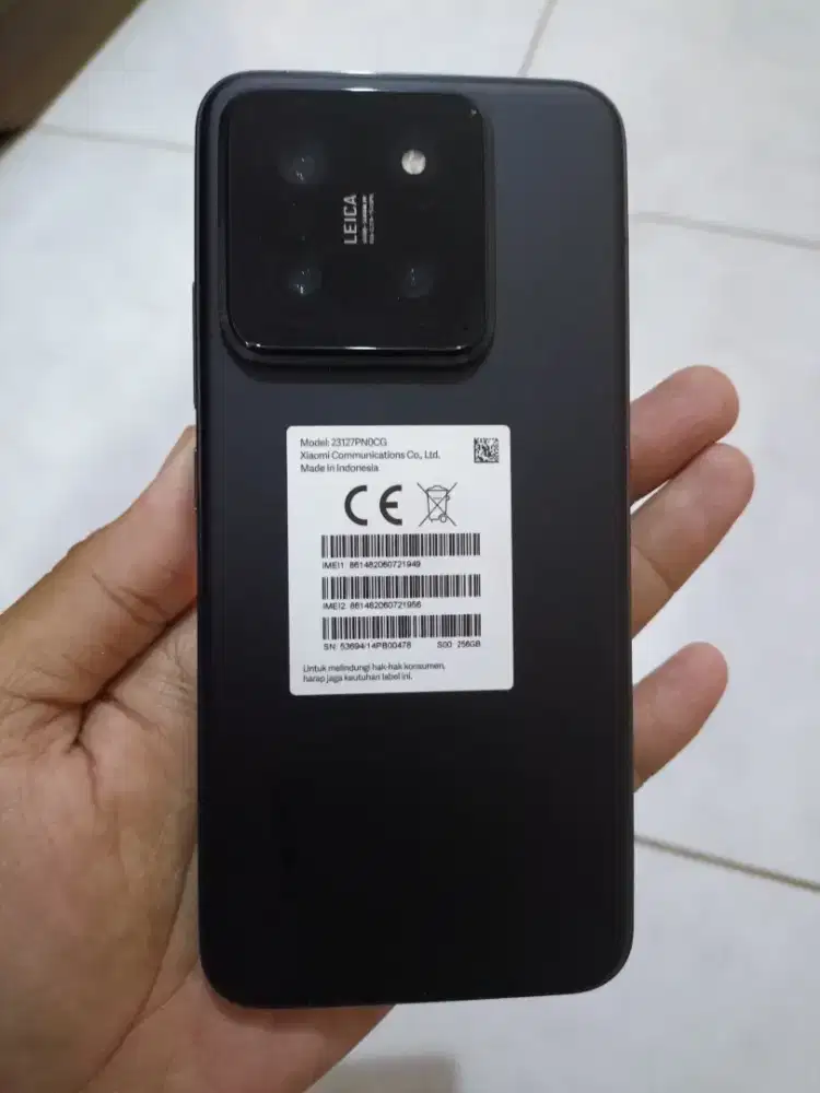 Xiaomi 14 like new