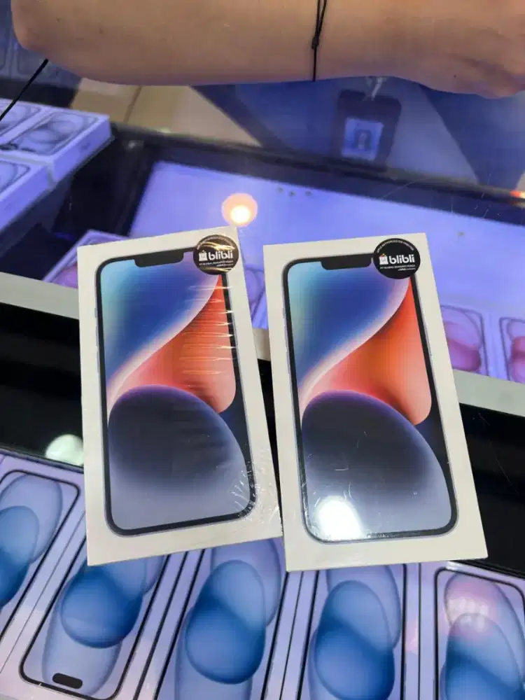 CASH CREDIT IPHONE 14 128GB GARANSI RESMI