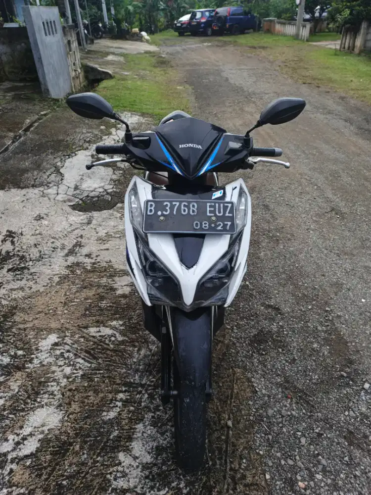 Vario 2012 kzr 125