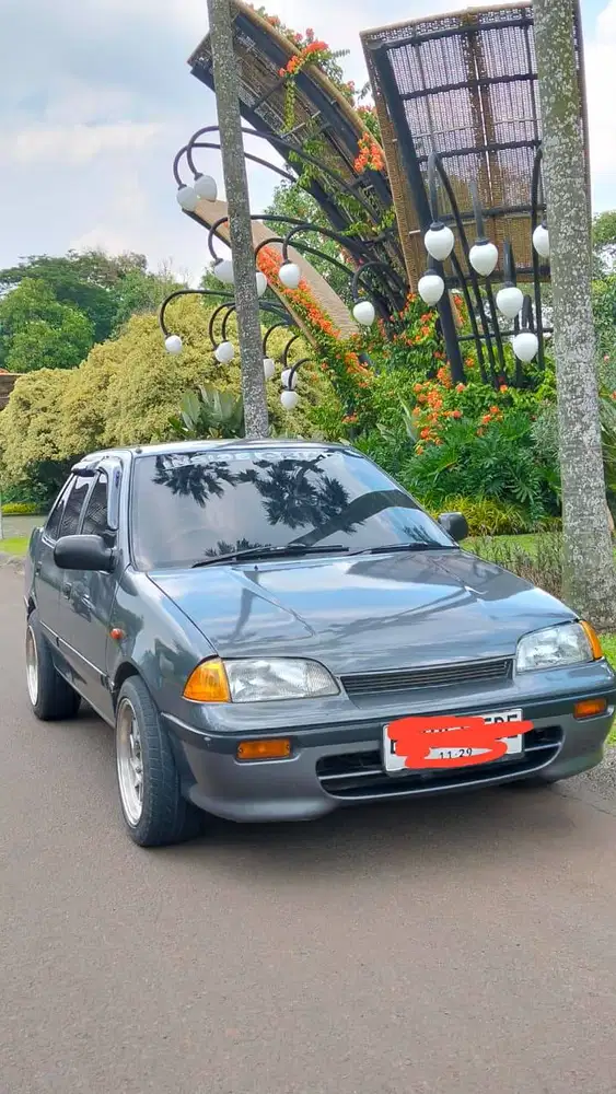 SUZUKI ESTEEM TAHUN 1993