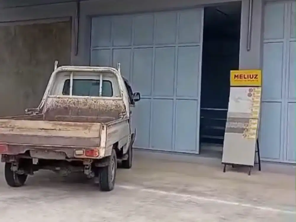 Ruang Usaha Hoek Siap Pakai di Arcamanik Bandung