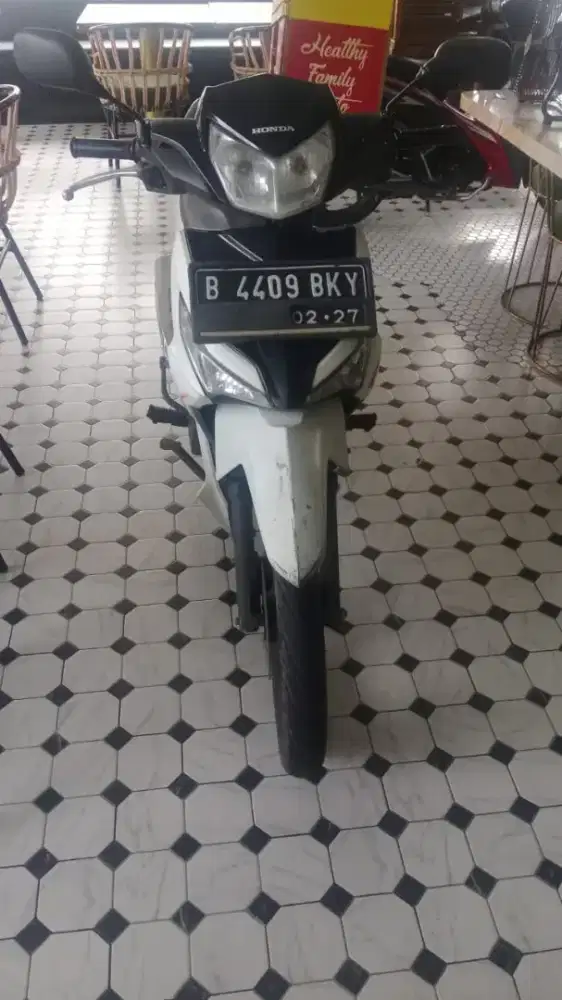 Honda supra x 125cc luxury