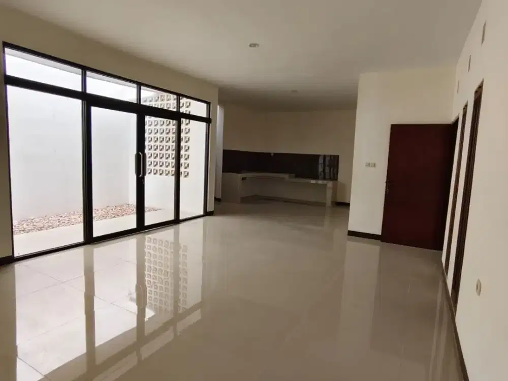 Rumah Minimalis Cluster Favorit Siap Huni di Taman Kopo Indah 3