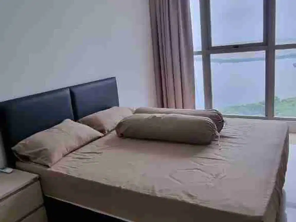 Rent Apartemen Gold Coast SeaView 3br