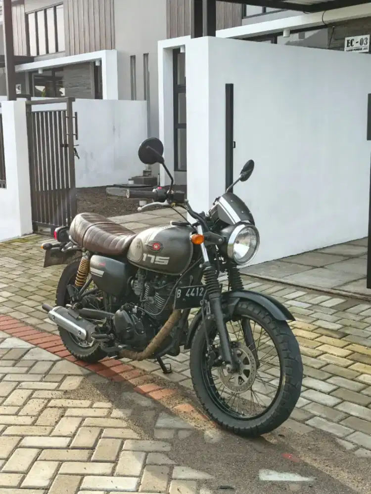Kawasaki w175 cafe 2019