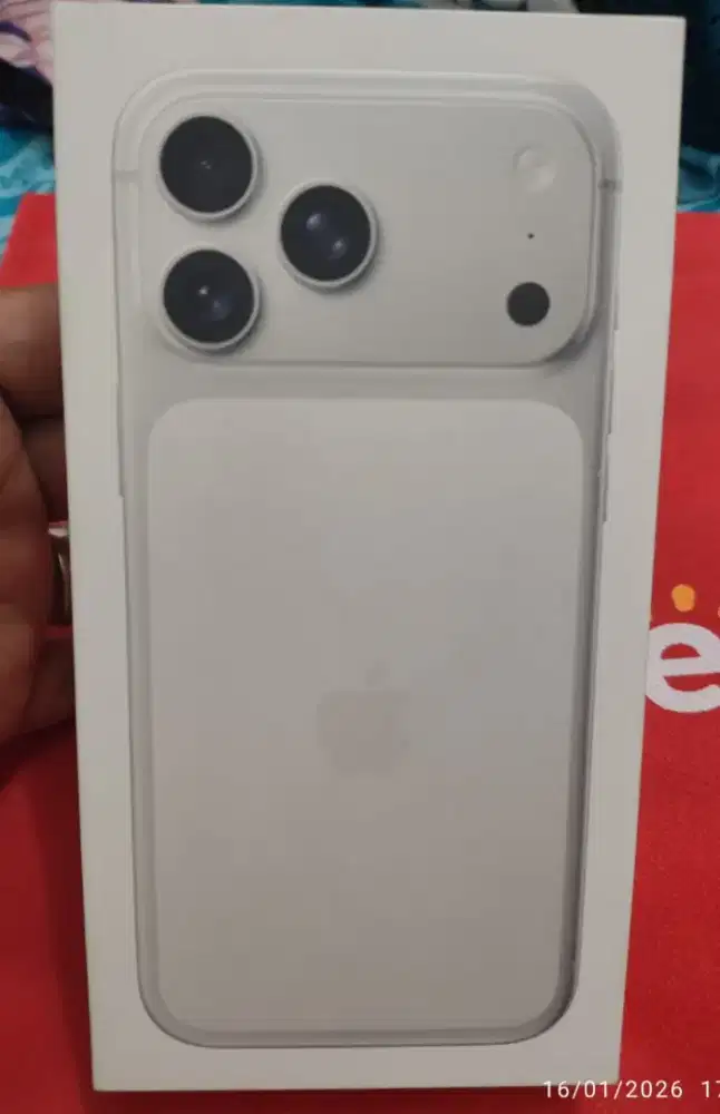 IPHONE 17 PRO MAX 256 SILVER HARGA 26.500K