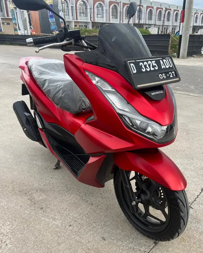 Honda PCX 2022 ABS HSTC istimewa km 2 rb