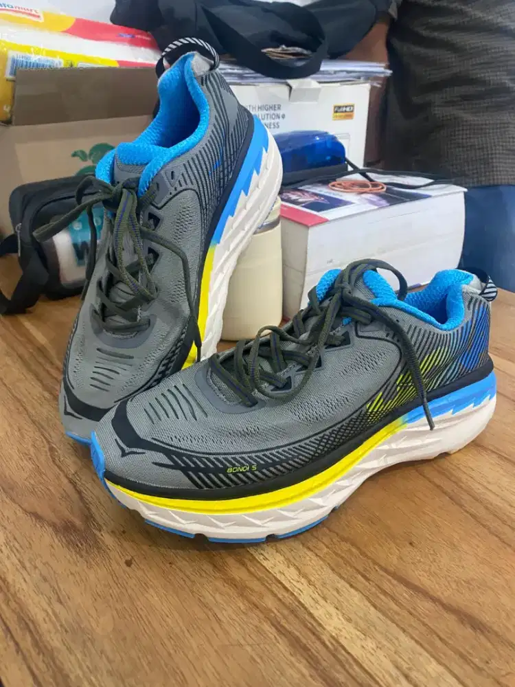 Sepatu Second Branded