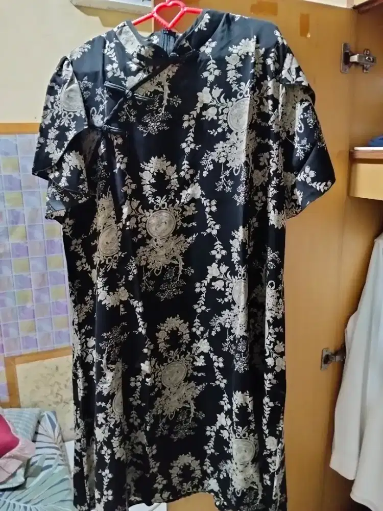 Drees cheongsam