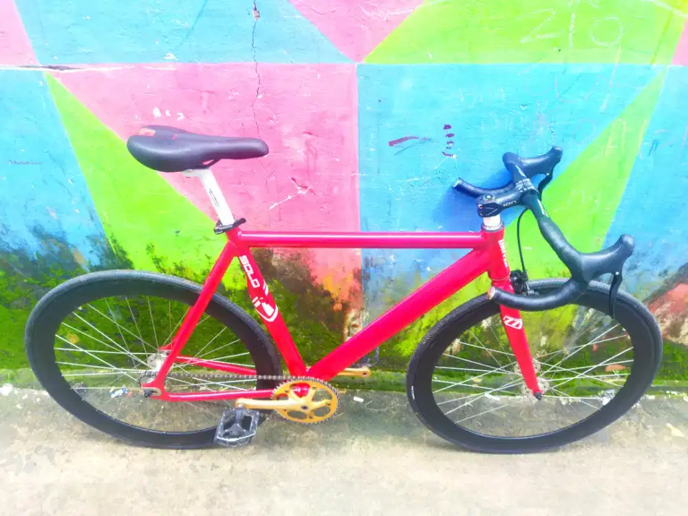Sepeda Fixie United Soloist 77 alloy