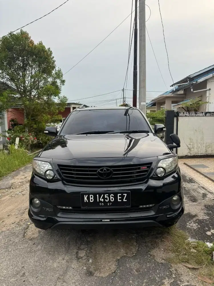 Jual Fortuner 2014