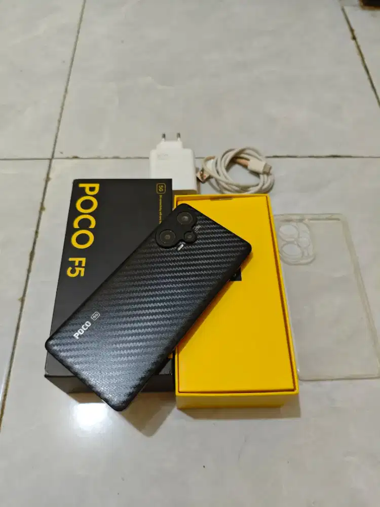 Poco F5 12/256 fullset