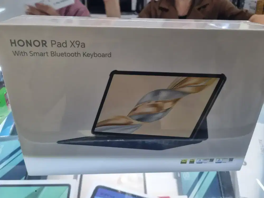 Honor pad 11.5inc ram 8/128