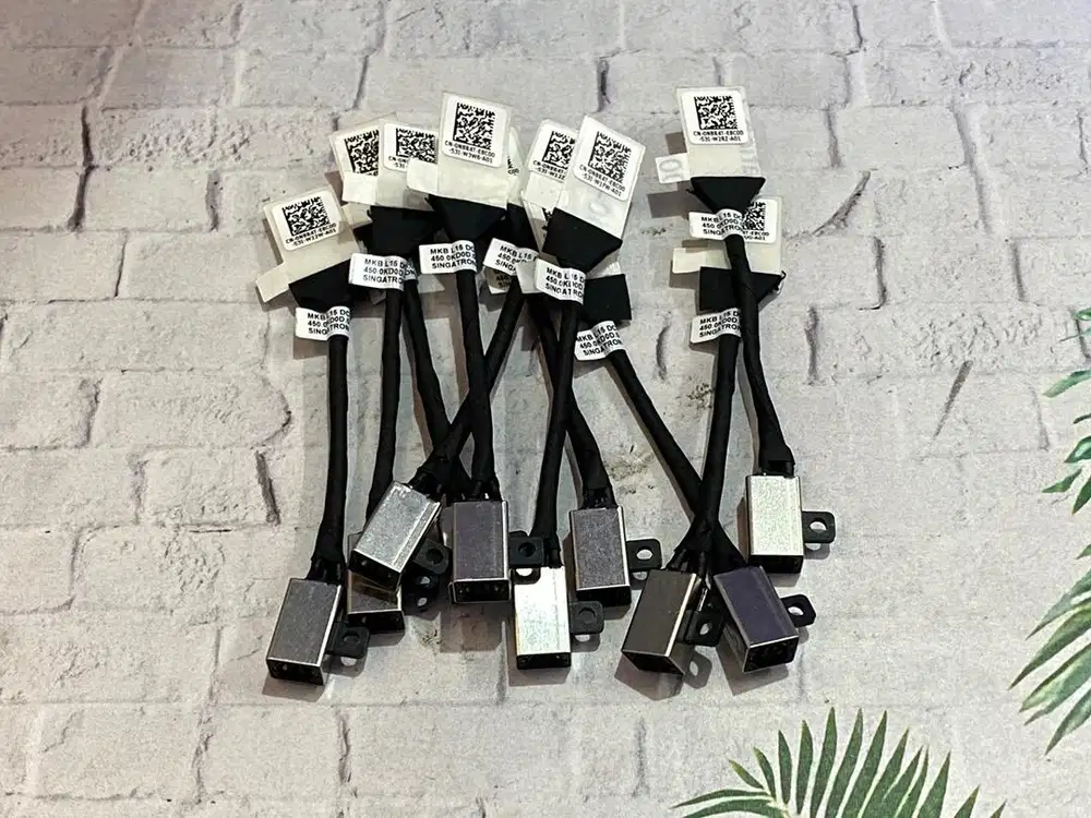 Dc Power Jack Konektor Charger Laptop Dell 3410 3510 Original